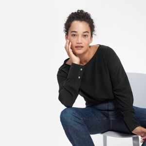Everlane boatneck silk black/navy blouse